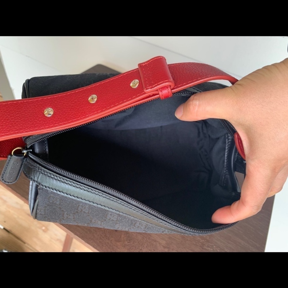 NEW Gucci GG MicroGuccissima canvas-leather box pouch with strap / handbag $978 - Picture 5 of 10